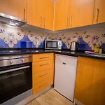 Apart-hotel Madeira Center 3*