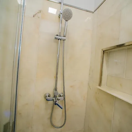 Ξενοδοχείο με διαμερίσματα Madeira Center