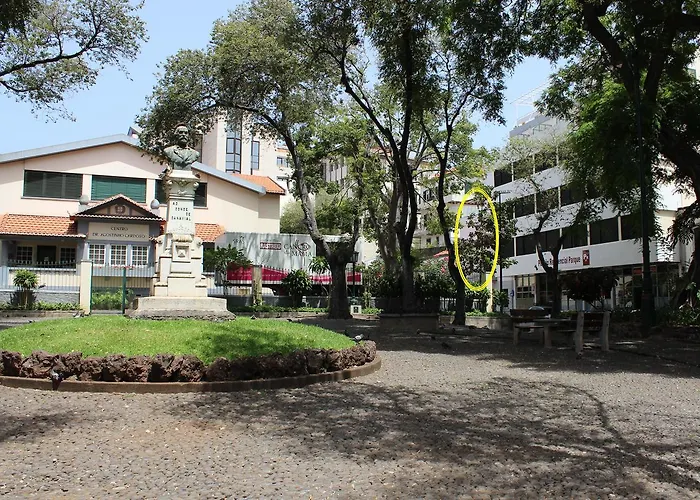 Madeira Center Aparthotel